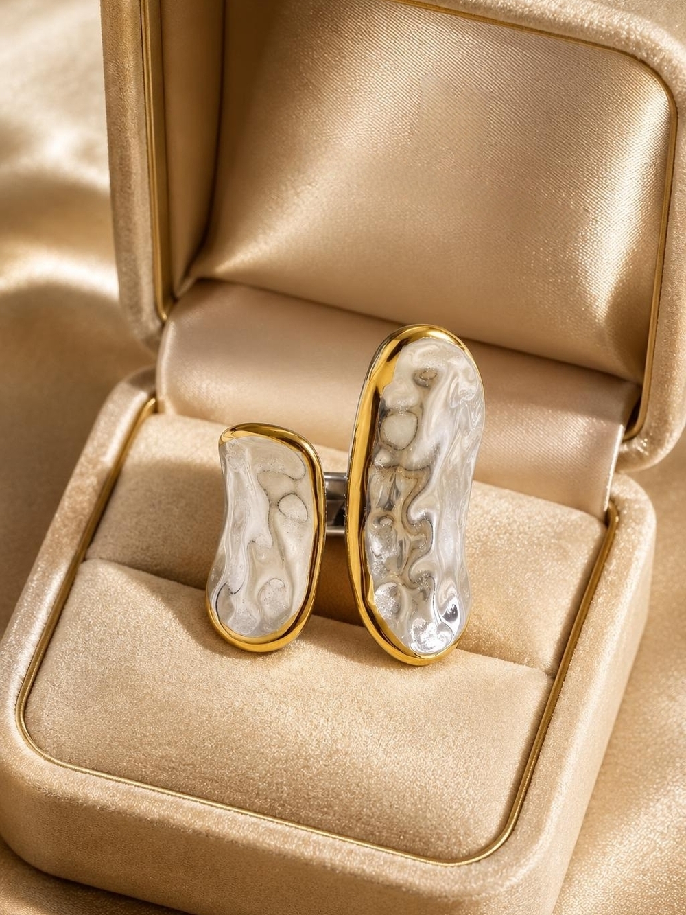 ✨ Abstract Two-Tone Gold & Silver Adjustable Modern Art ring